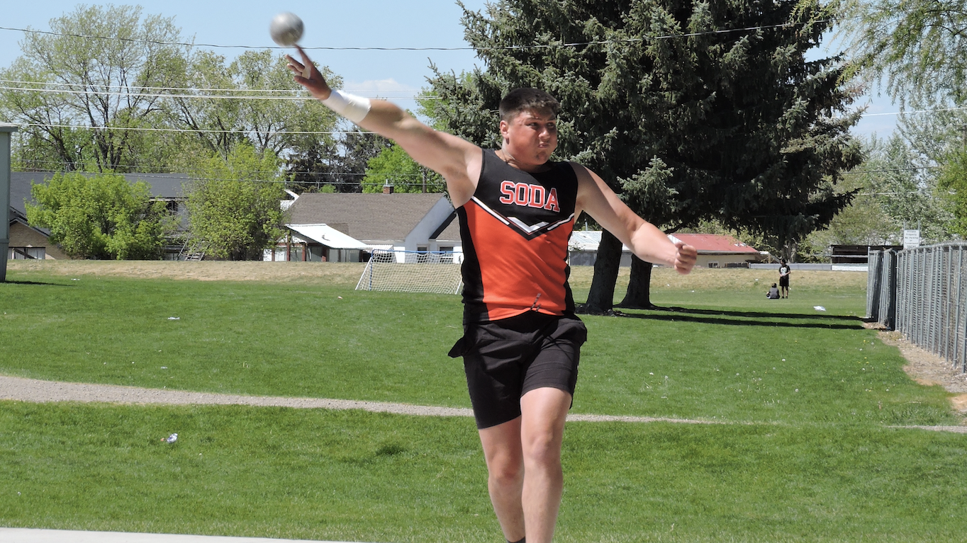 Five Cardinals take home championship trophies at district track and field tournament